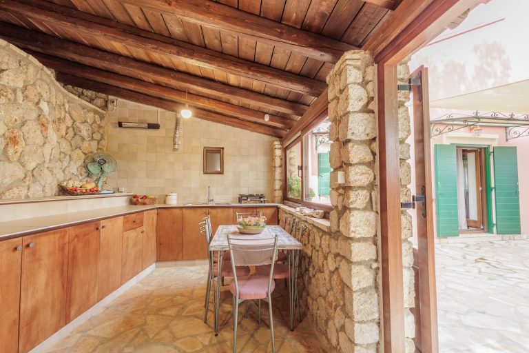 Villa Oros Corfu bbq room